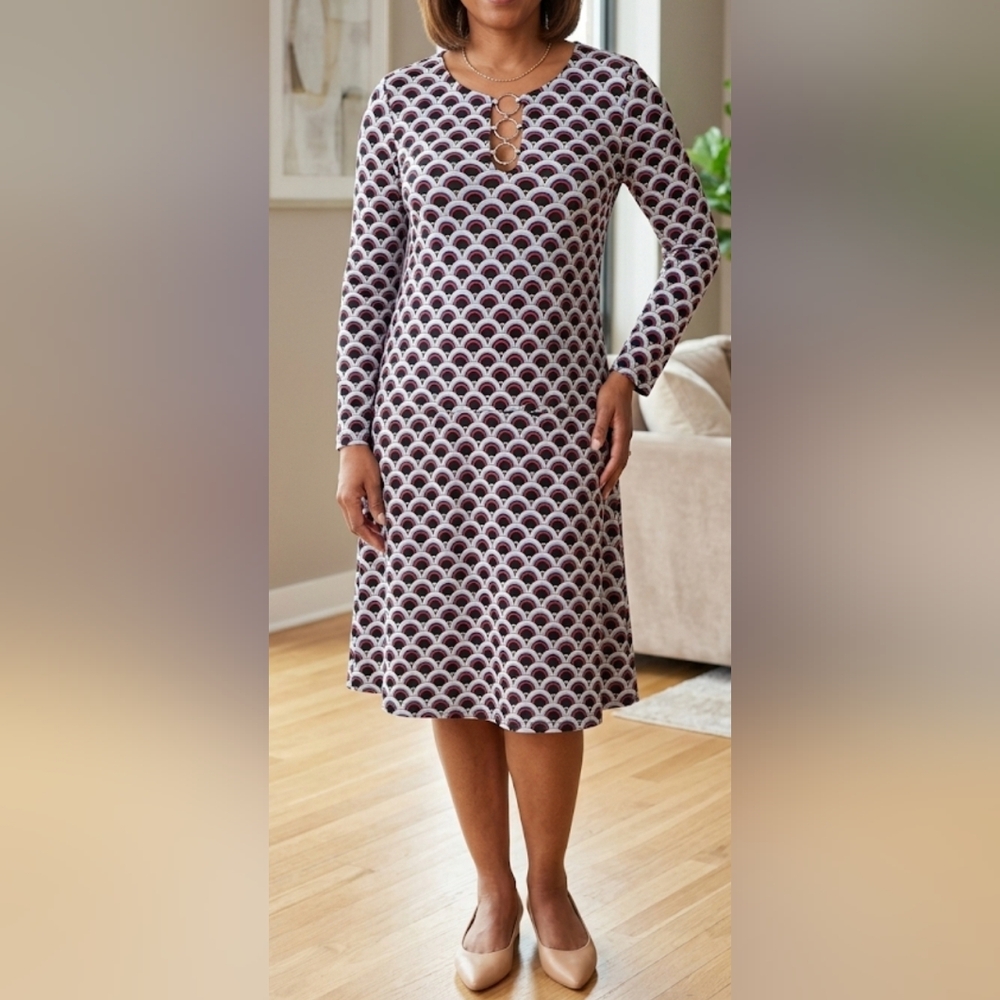 NWOT MSK Long-Sleeve Geometric Print Dress in Navy, White with Burgundy Accent